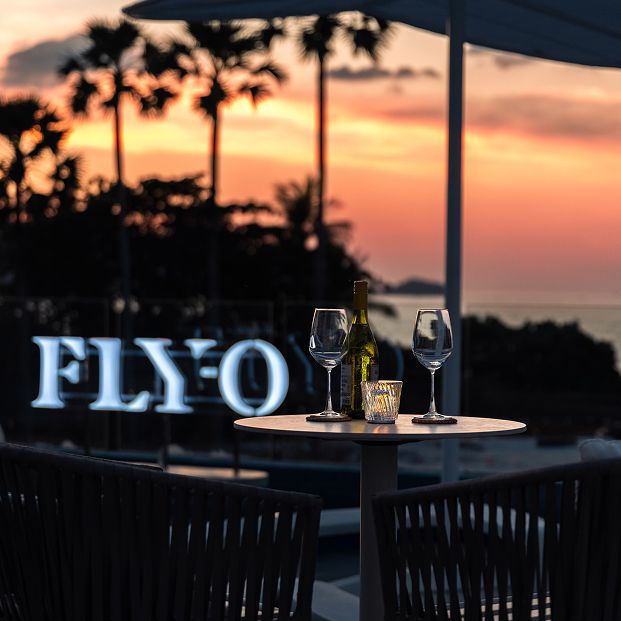 Book your table - Image 3